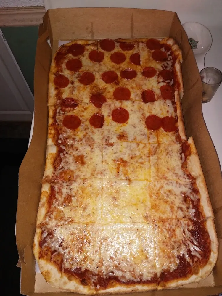 Suitcase Pizza Half Pepperoni